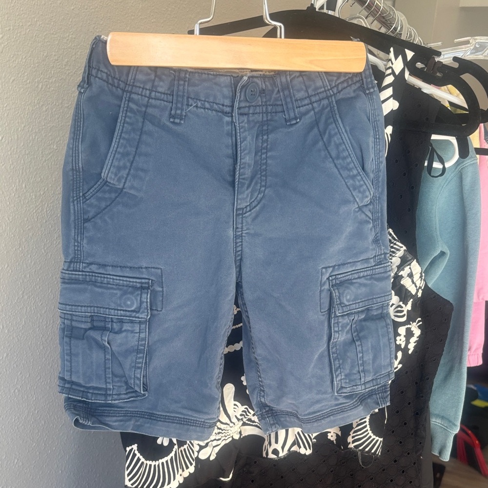 GAP boys Faded Blue Cargo Shorts